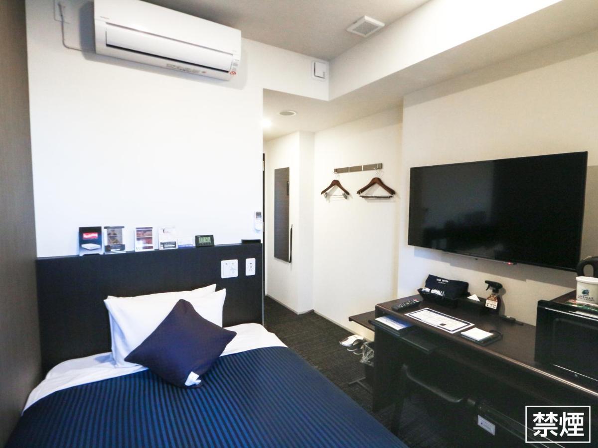 Hotel Livemax Yokohama Stadium Mae Εξωτερικό φωτογραφία